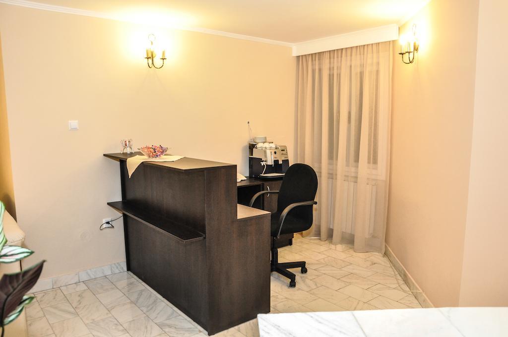 Pensiunea Sangria Arad Exterior foto